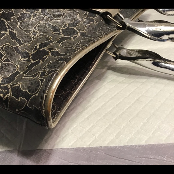 Celine Bags - Picture 14 of 16